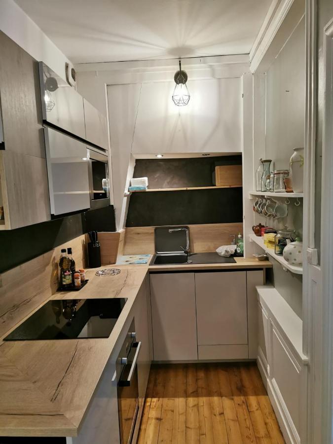 Appartement De Charme Honfleur Exteriör bild